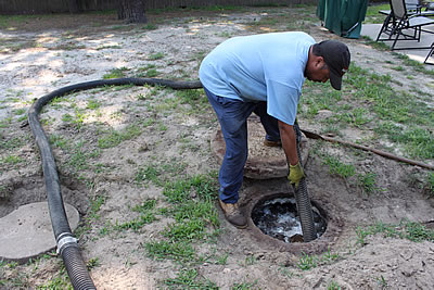 A septic tank pump out professional hard at work in Egg Harbor Township, NJ